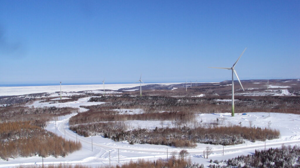 Contrôle optimal d’une éolienne avec système de dégivrage à l’aide de prévisions et d’observations de givre