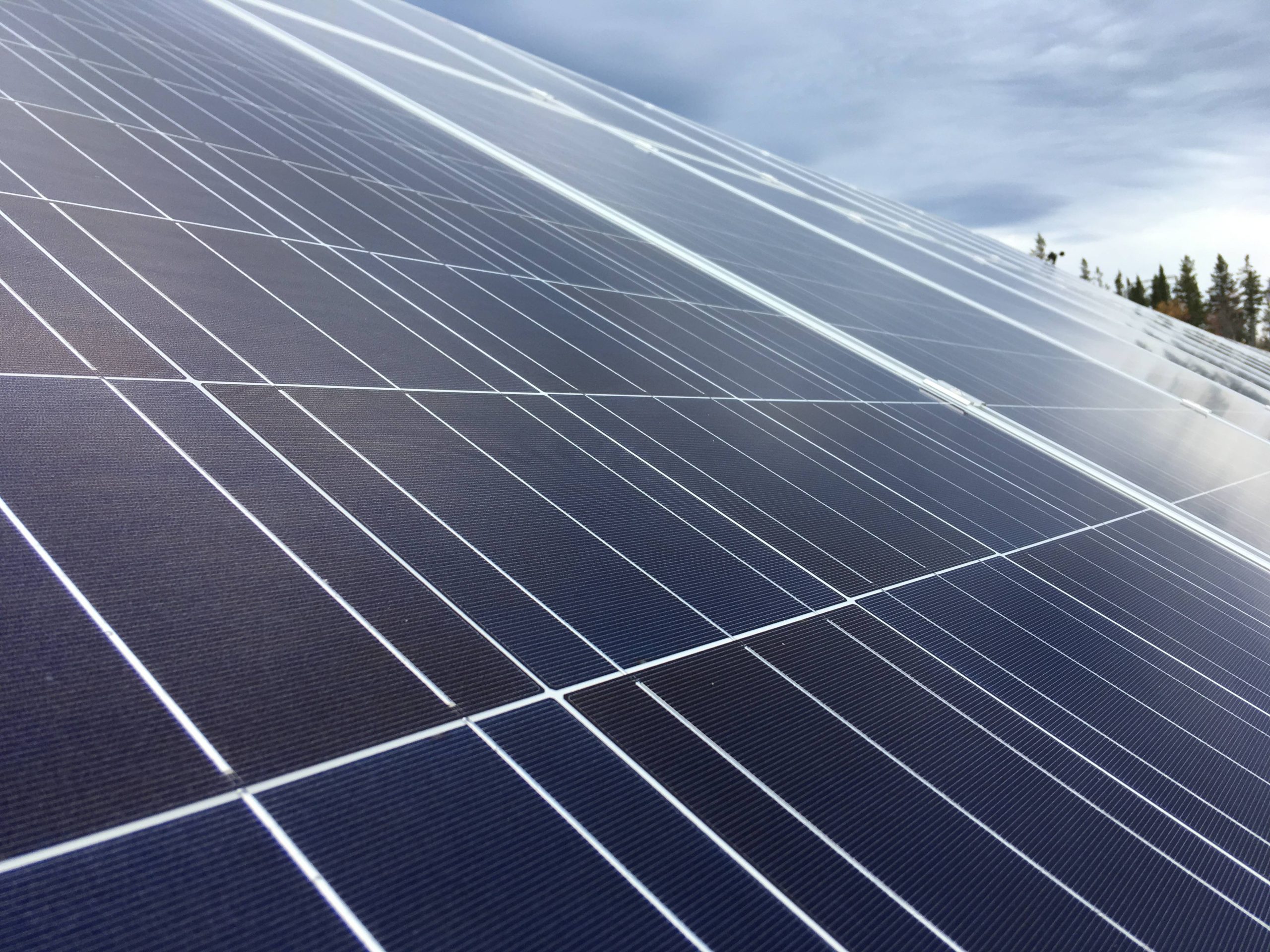 Le solaire photovoltaïque, une ressource prometteuse pour les sites hors réseaux